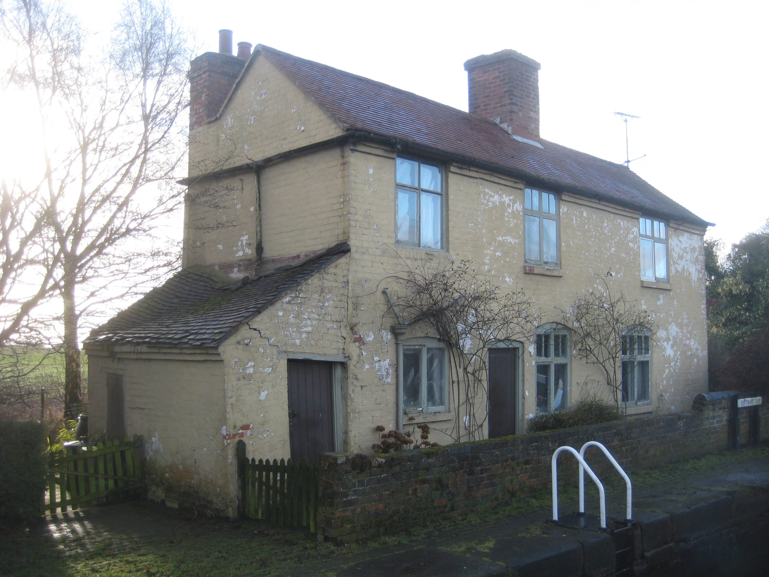 Deptmore Lock House